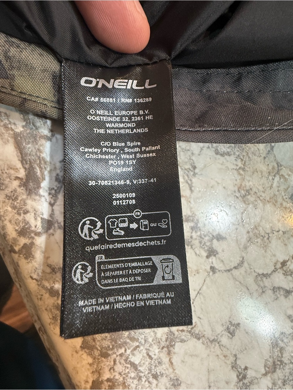 O’Neill Snowboard Jacket - Picture 4 of 5
